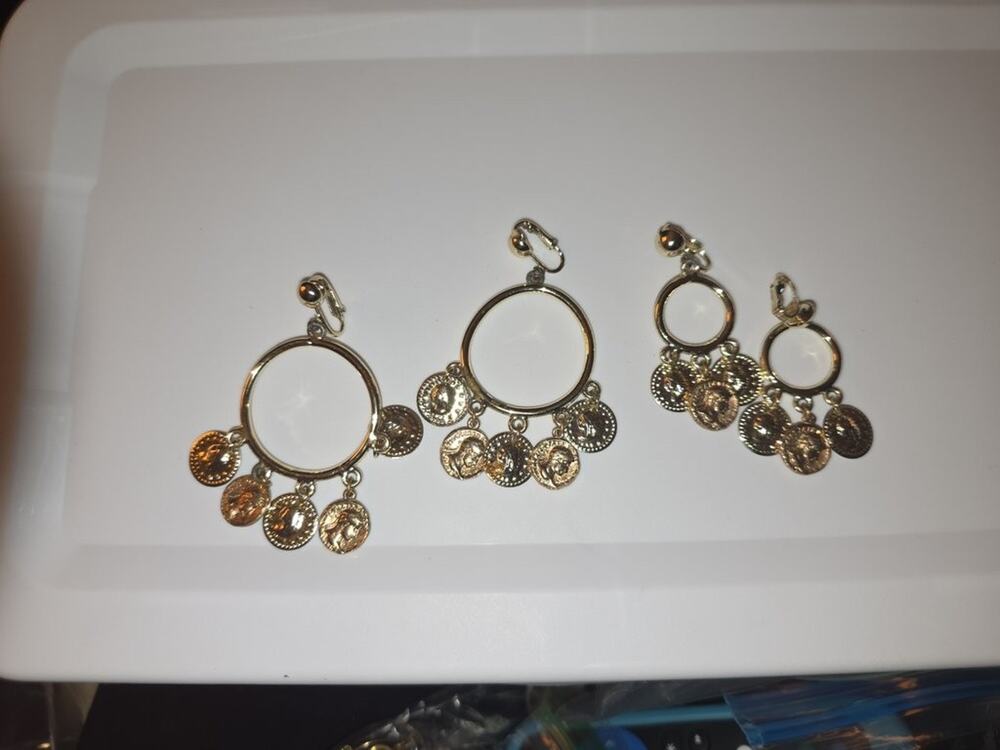 Vintage Gold-Tone Coin Dangle Clip-On Earrings Set